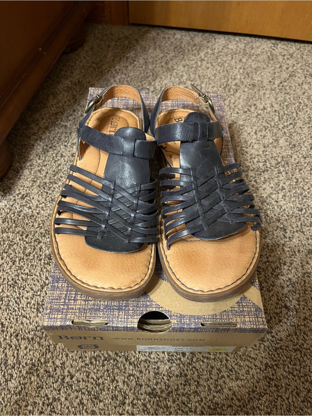 Born Navy Blue Strappy Leather Sandals Size 6.5
